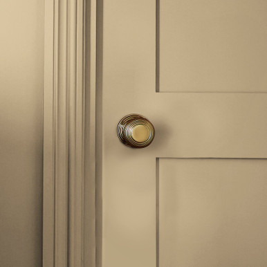 William Morris At Home Golden Linseed Paint - 124282_DETAIL_GOLDEN LINSEED_01.jpg