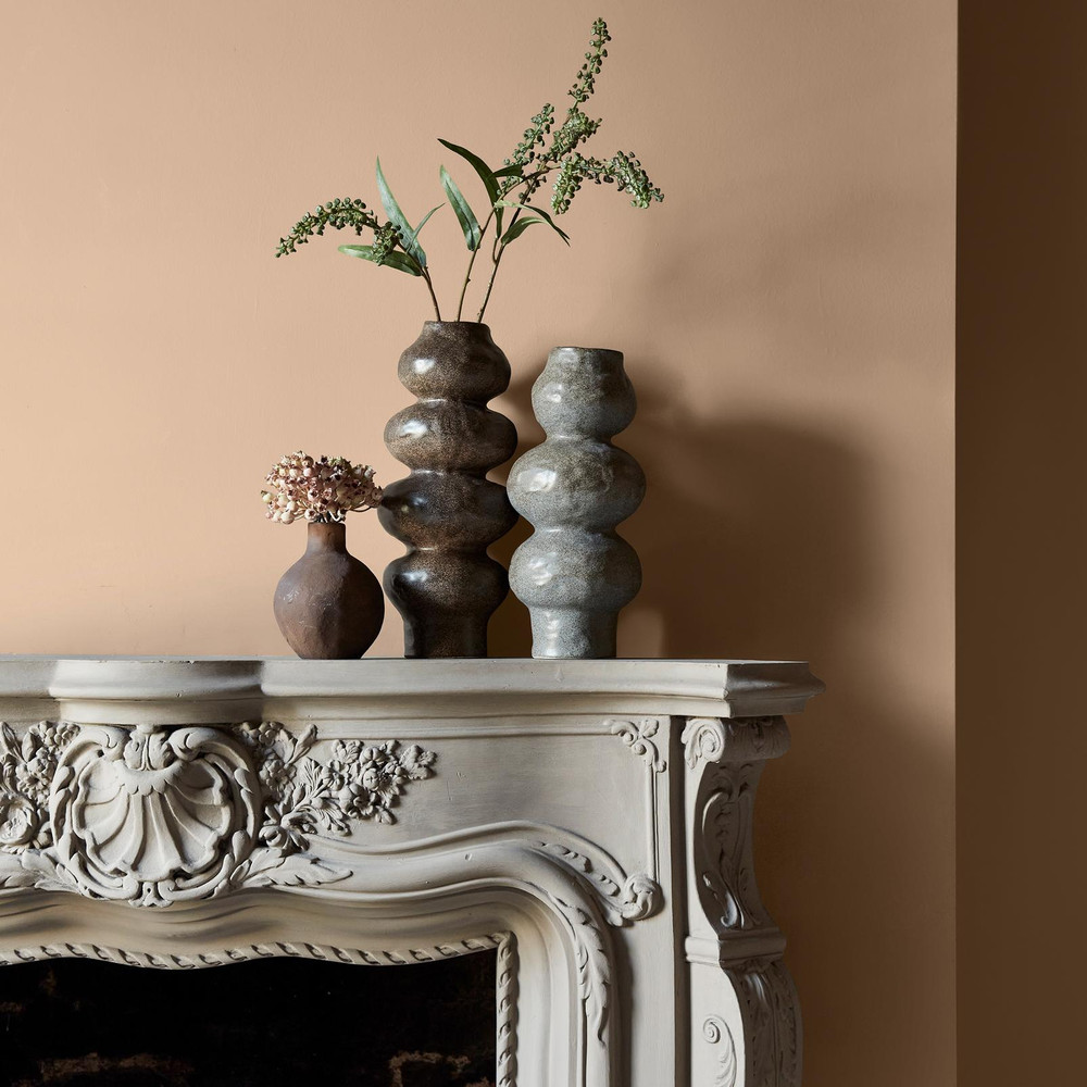 Abigail Ahern Monterey Blush Paint